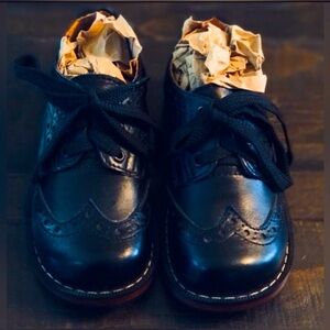 Mikoleon**NEW**Brogue Oxfords